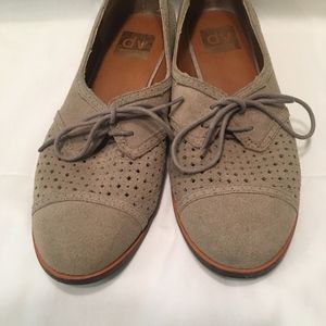 Dolce Vita Suede Taupe Oxfords